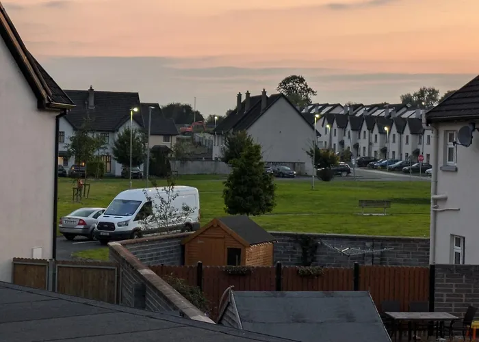 Budget Friendly King Room, Limerick