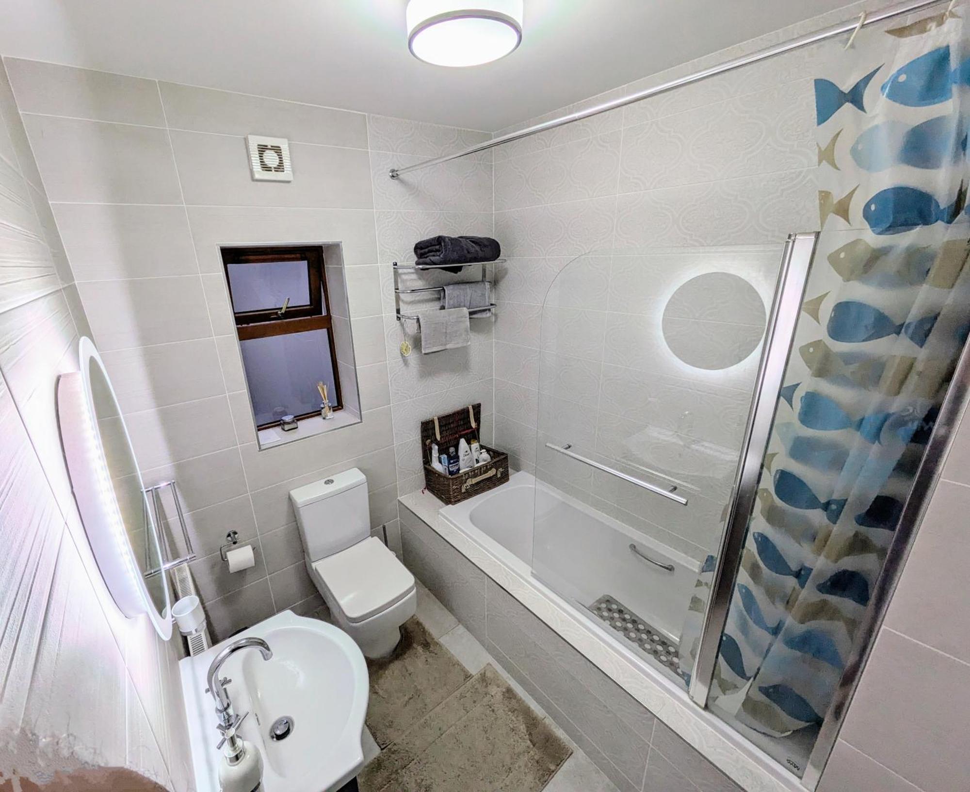 Privatunterkunft Budget Friendly King Room,